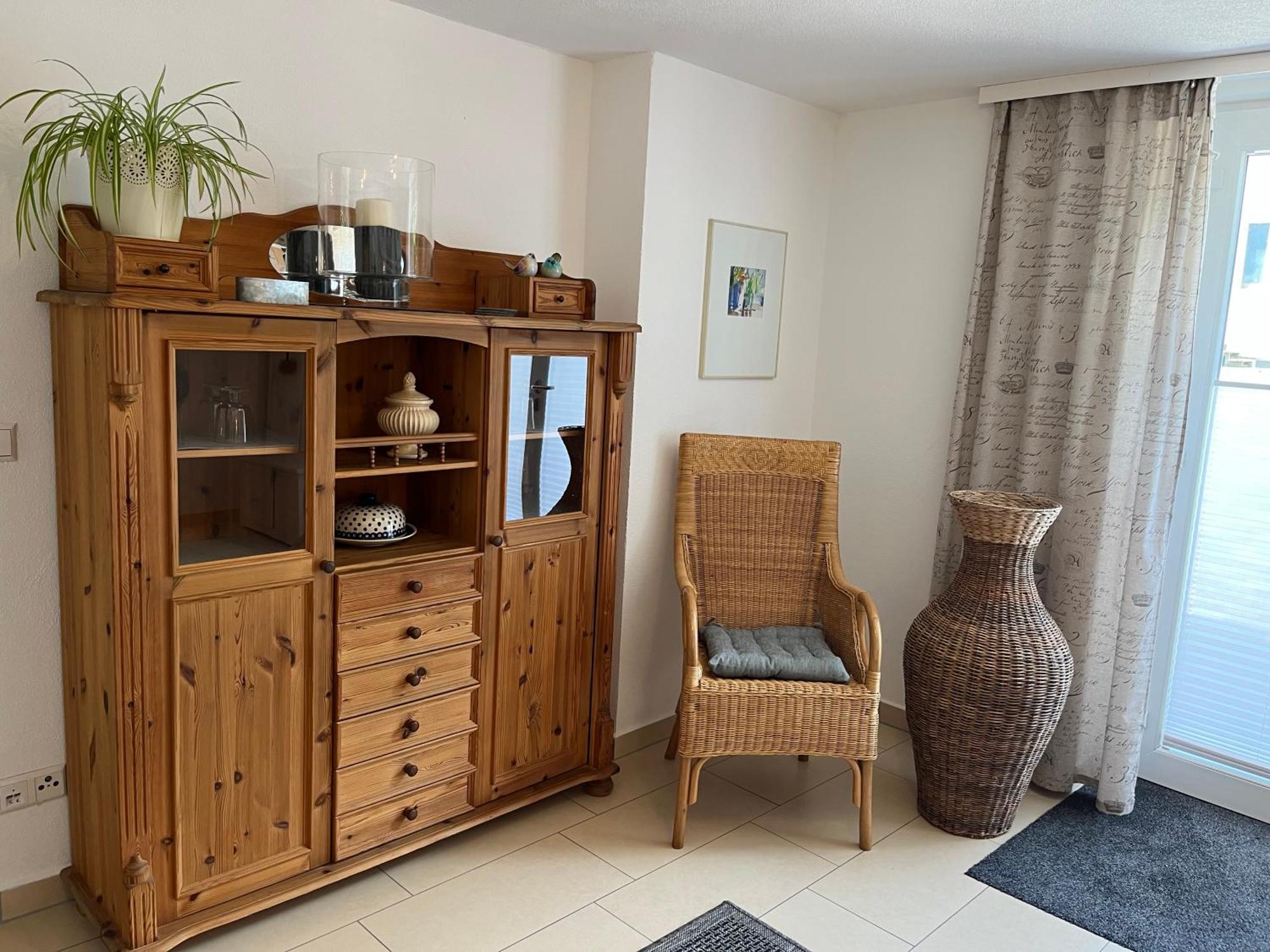 Schoene Ferienwohnung 2,5 Zimmer In Stadtnaehe Mit Eigenem Hofgarten Balingen Luaran gambar
