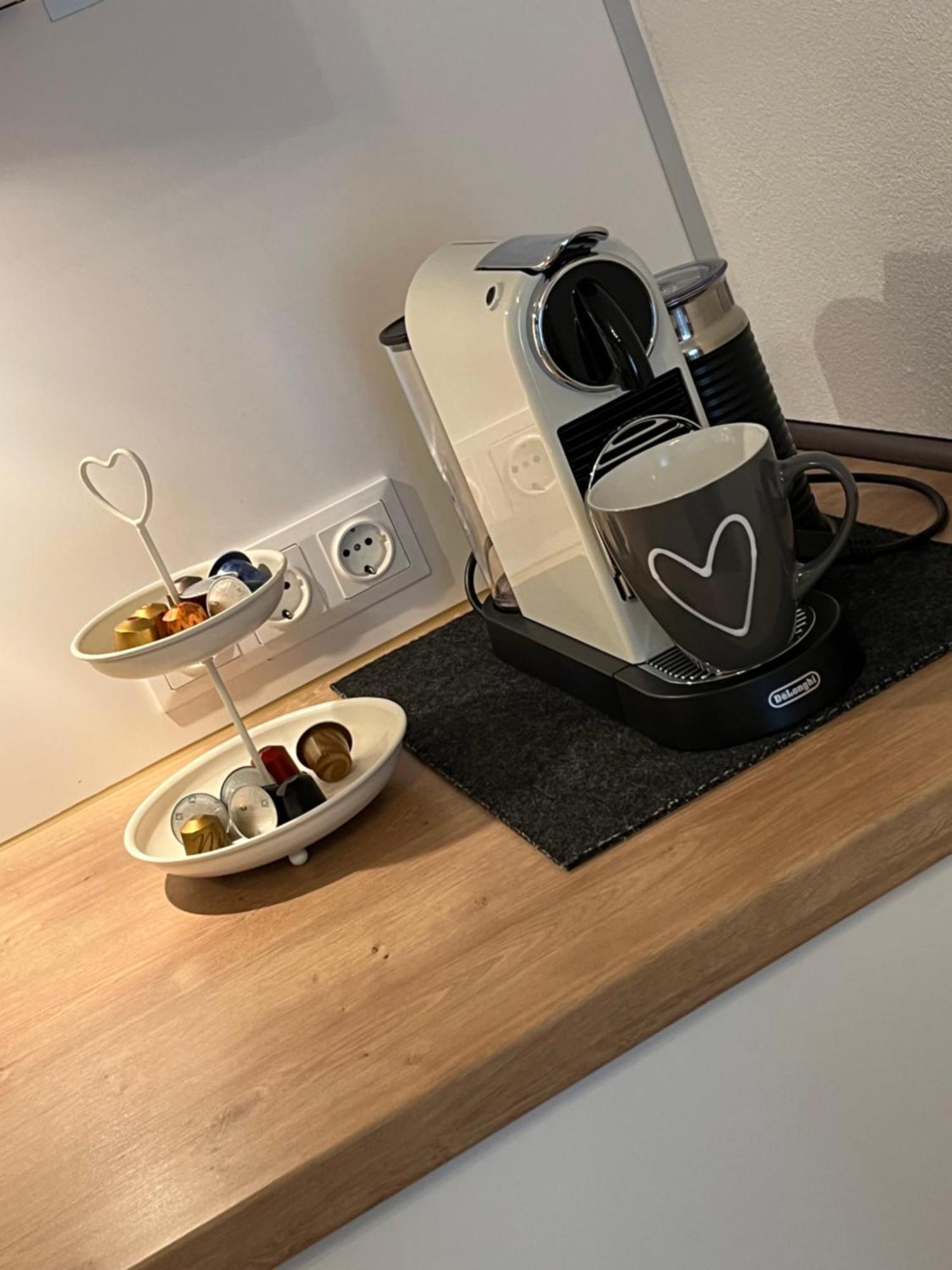 Schoene Ferienwohnung 2,5 Zimmer In Stadtnaehe Mit Eigenem Hofgarten Balingen Luaran gambar